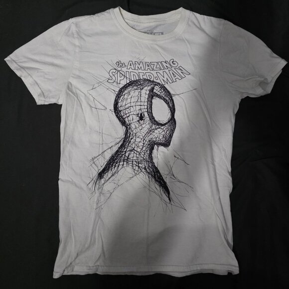 Marvel Other - Marvel Spider-man web T-shirt